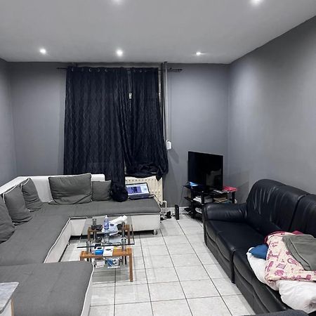 Grande Maison Avec Plusieurs Chambres A Louer لييج المظهر الخارجي الصورة