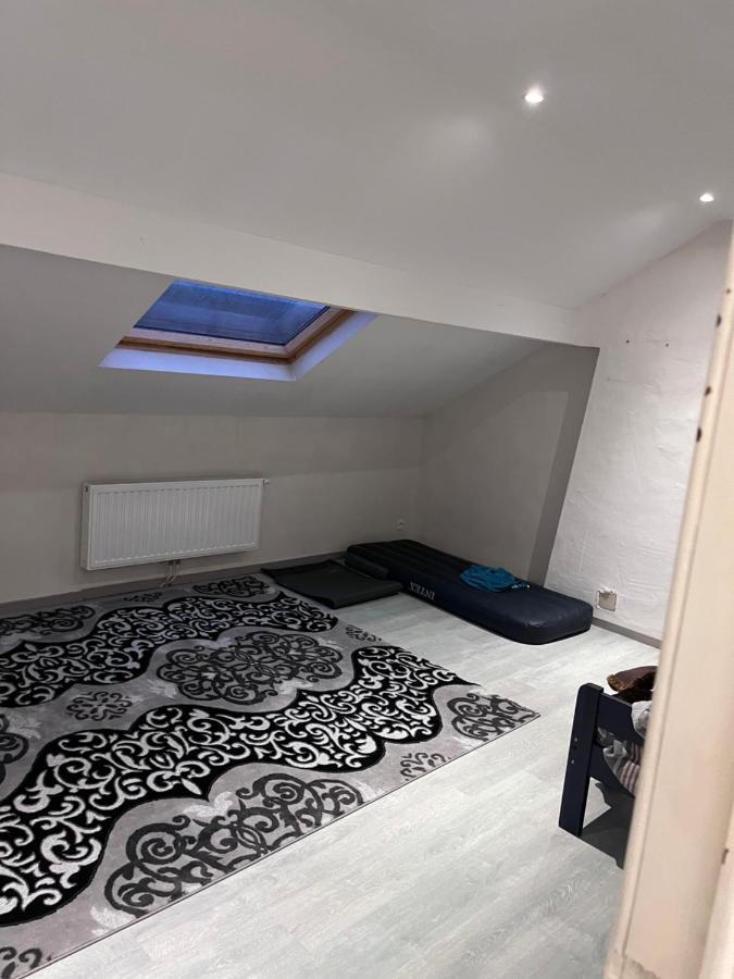 Grande Maison Avec Plusieurs Chambres A Louer لييج المظهر الخارجي الصورة